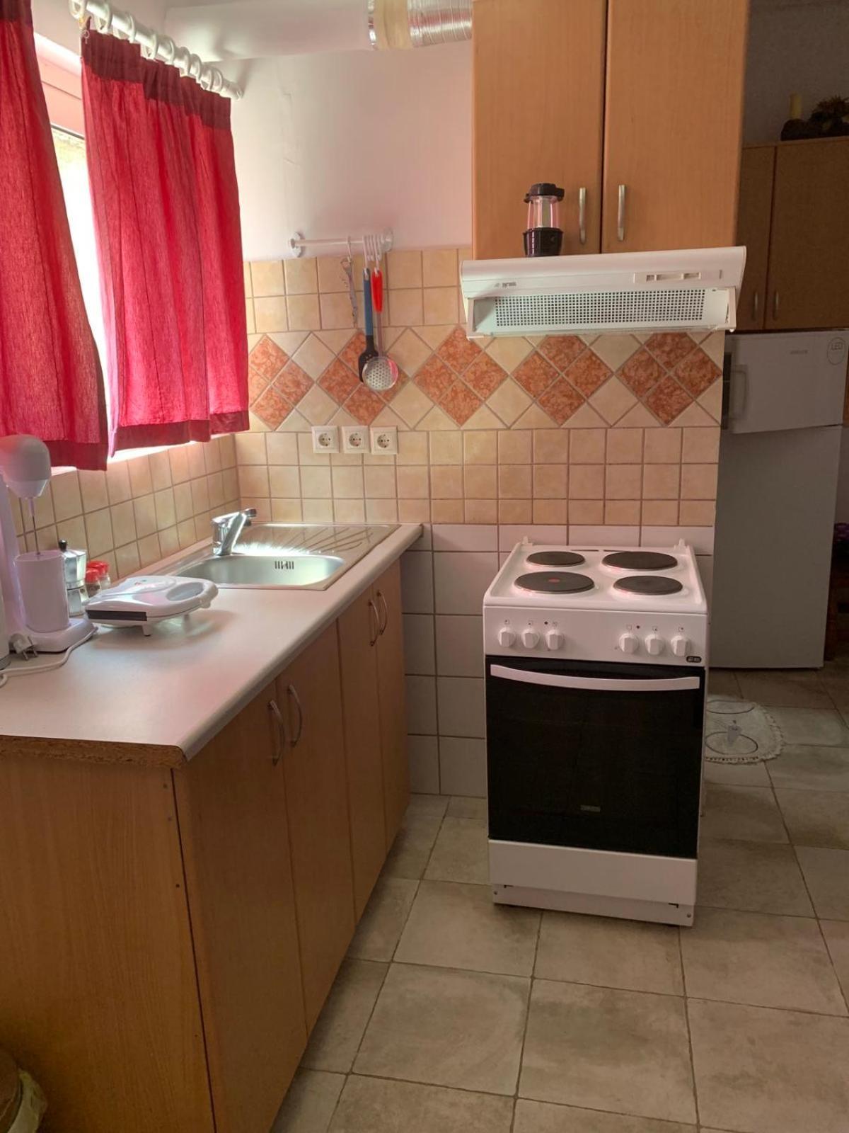 Domenica House Apartment Kondaraina Exterior photo